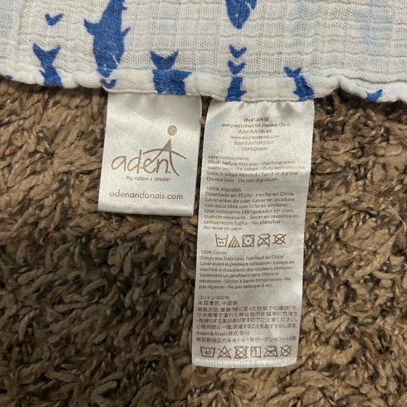 Aden and Anais security blankets - Picture 3 of 4